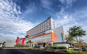 FOX Lite Hotel Majalaya